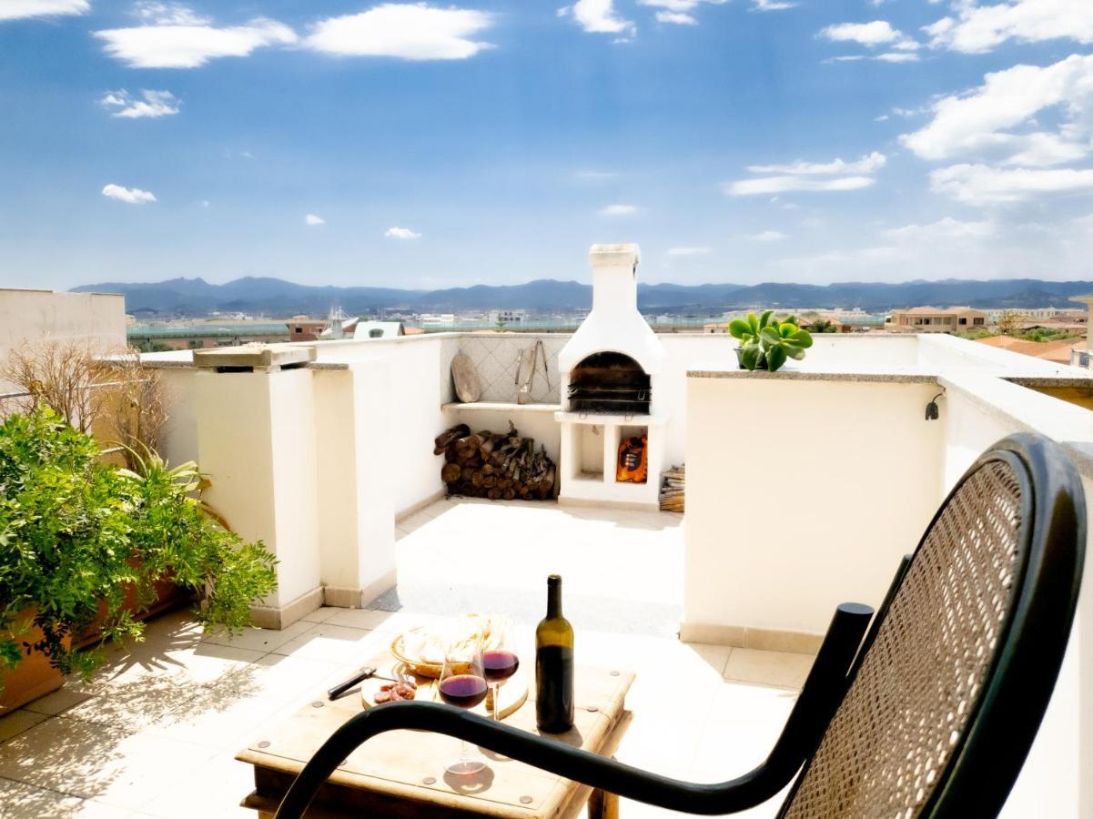 Penthouse Attico Pop - Pms Casevacanze Olbia Exterior photo